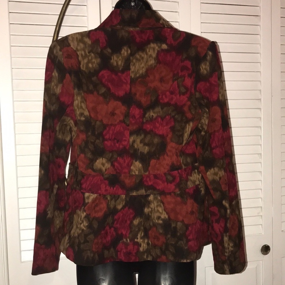 Fall Blazer - Picture 4 of 6